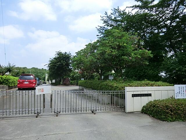 アットホーム 桶川市 大字上日出谷 桶川駅 2階建 ５ｌｄｋ 桶川市の新築 一戸建て 提供元 株 ダイワハウジング 一軒家 家の購入