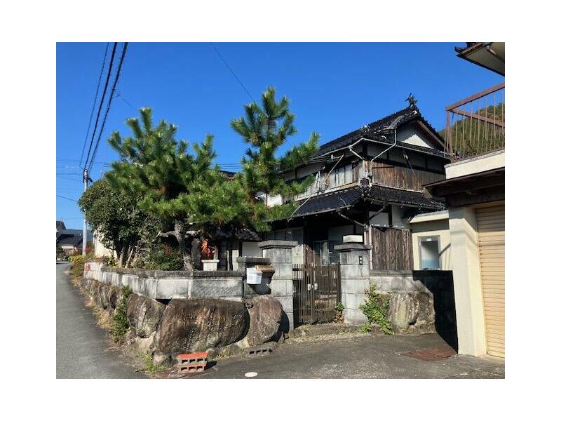 Shiso City, Yamazaki Town, Takashita (Harima Shingu Station) 2-story 5LDK