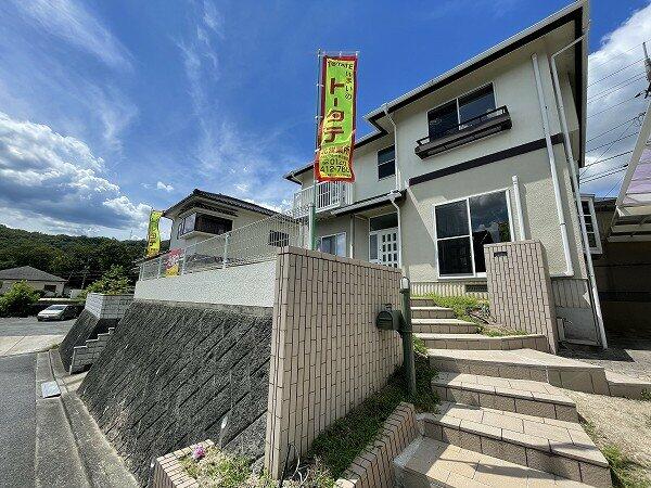 アットホーム 広島市安佐北区 安佐町大字鈴張 2階建 ４ｌｄｋ 広島市安佐北区の中古一戸建て 提供元 トータテ住宅販売 株 北営業所 一軒家 家の購入