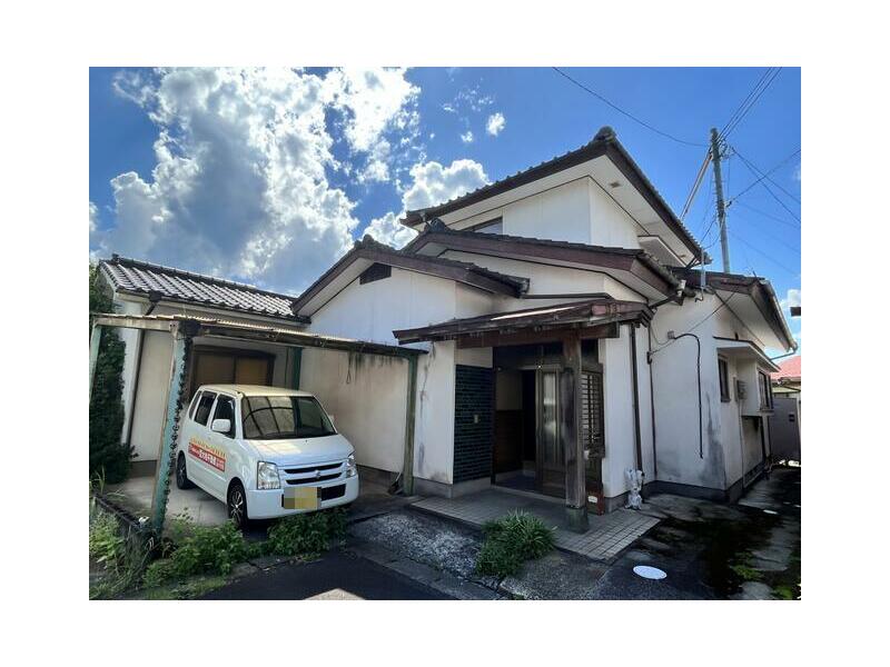 Hita-shi, Hita (Bungo Miyoshi station) 2F 6DK

3,000,000 yen