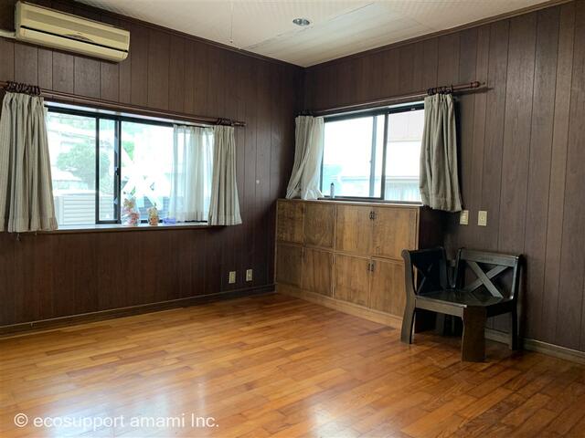 アットホーム】奄美市 名瀬久里町 2階建 8SLDK[6977470524