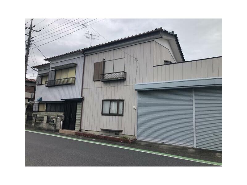 Yagyu, Kazo-city (Yagyu station) 2F 7DK

4,900,000 yen