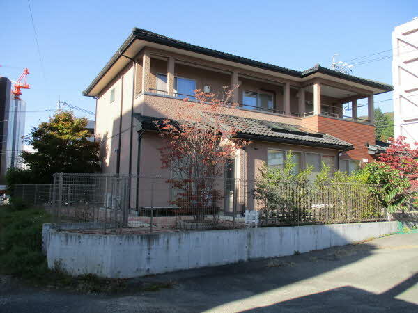 アットホーム 諏訪市 諏訪1丁目 上諏訪駅 2階建 5sldk 諏訪市の中古一戸建て 提供元 積水ハウス不動産中部 株 松本営業所 一軒家 家の購入