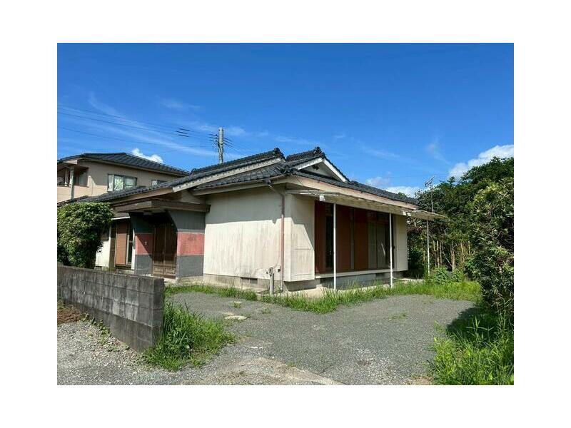 Satsumasendai City, Hirasacho (Kawauchi Station), single-story, 3LDK