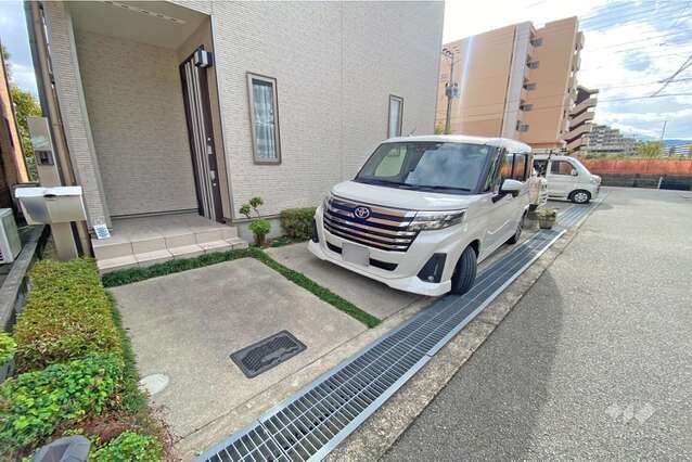 ZX120-5B | 船内仕様機 | 港湾荷役 ｜業種から探す ｜ 商品情報