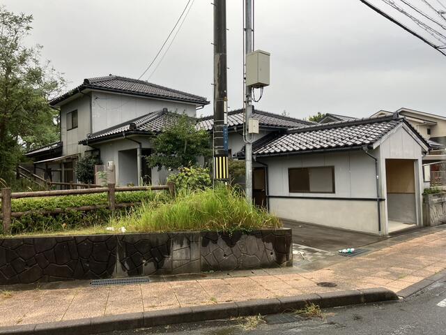 アットホーム】鳥取市 浜坂8丁目 （鳥取駅 ） 2階建 5SLDK
