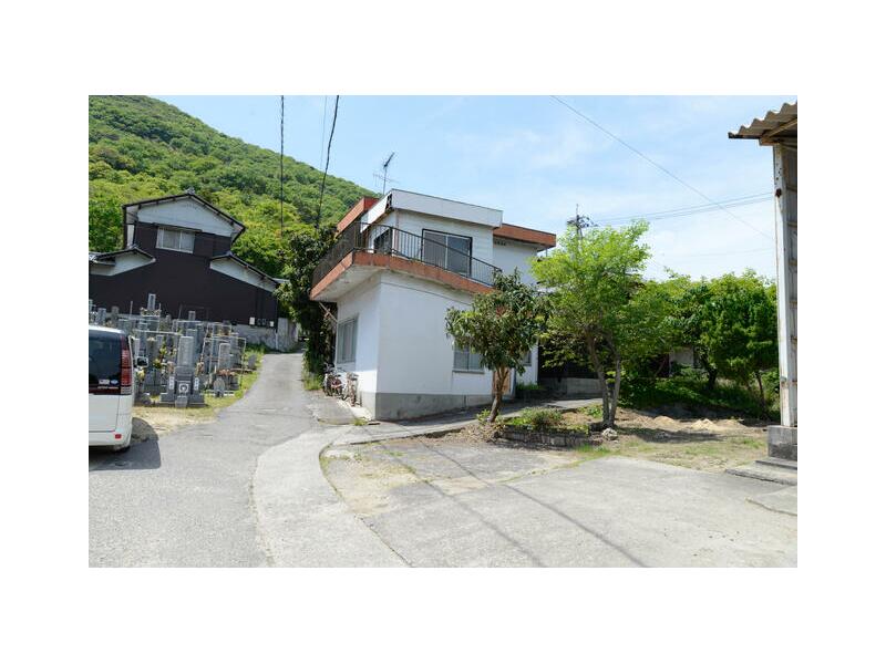 2F, 7SLDK, Gumisui-cho, Takamatsu-shi, Takamatsu

490,000 yen