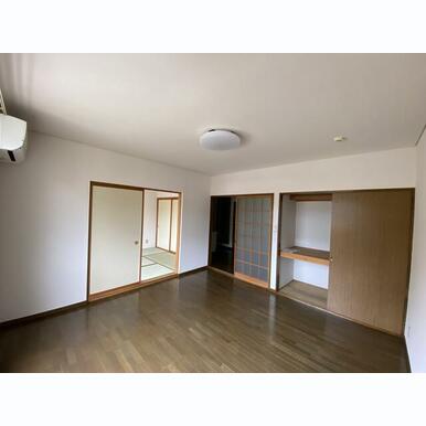別部屋参照写真となります