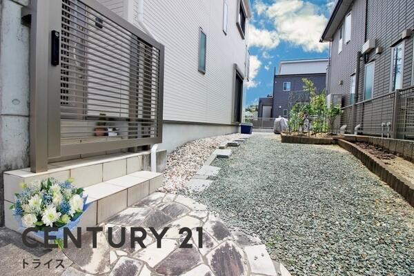 アットホーム 西尾市 亀沢町 西尾駅 2階建 ３ｌｄｋ 西尾市の中古一戸建て 提供元 センチュリー21株式会社 トライス 一軒家 家の購入