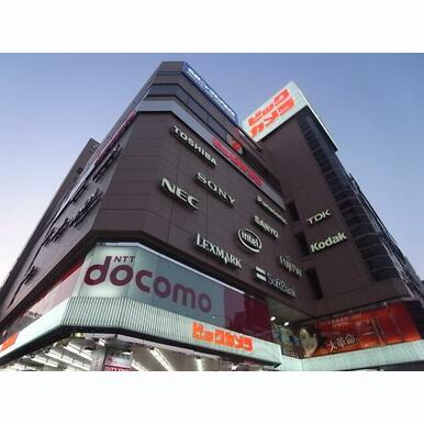 ビックカメラ名古屋駅西店(家電量販店) 距離:1,400m