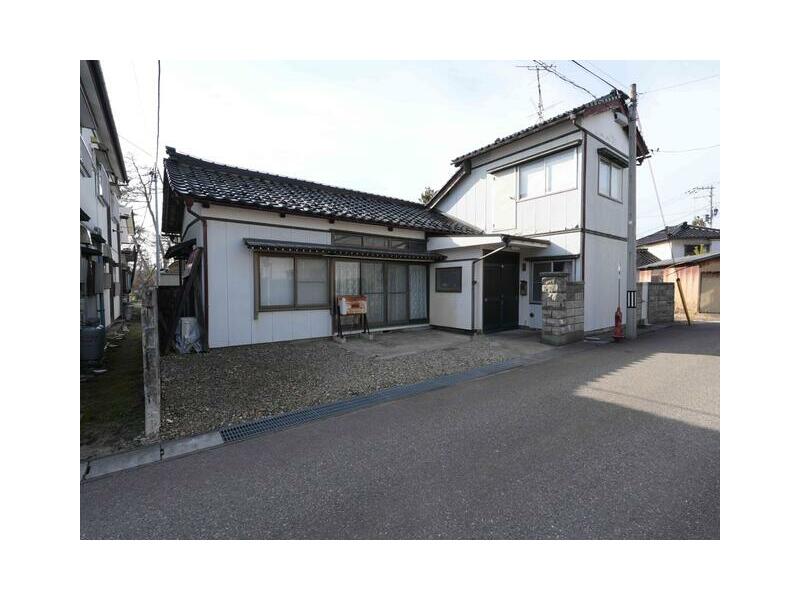 Sakata City, Hikarioka 4-chome (Sakata Station) 2-story 5DK