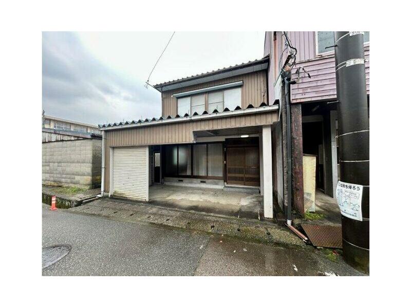 Tonami City, Fukae (Tonami Station) 2-story 6K