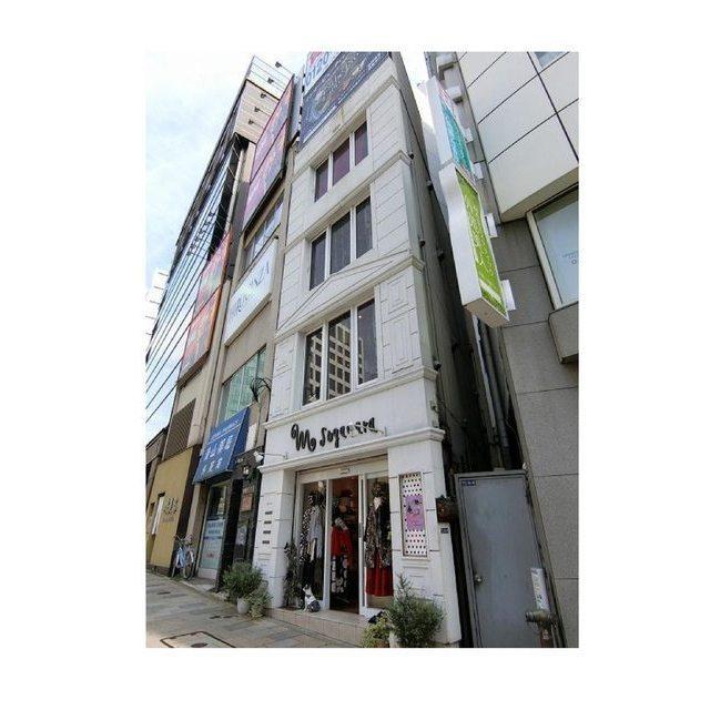 アットホーム 港区 南青山２丁目 外苑前駅 の貸店舗 提供元 六棒 株 港区の貸店舗
