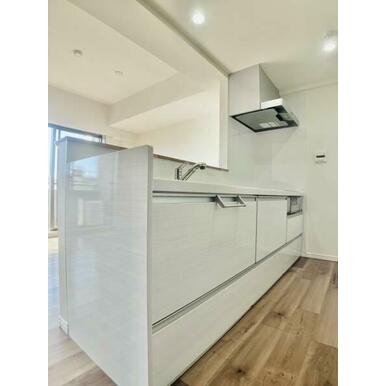 コンパクトなキッチンで掃除もラクラク