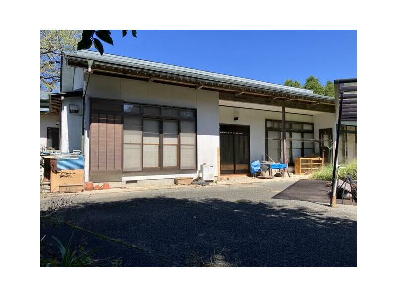 Ichinoseki City, Sangen Aza Toyama (Ichinoseki Station) Single-story building 5DK