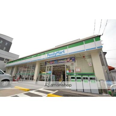 ファミリーマート吉島町店 距離:856m