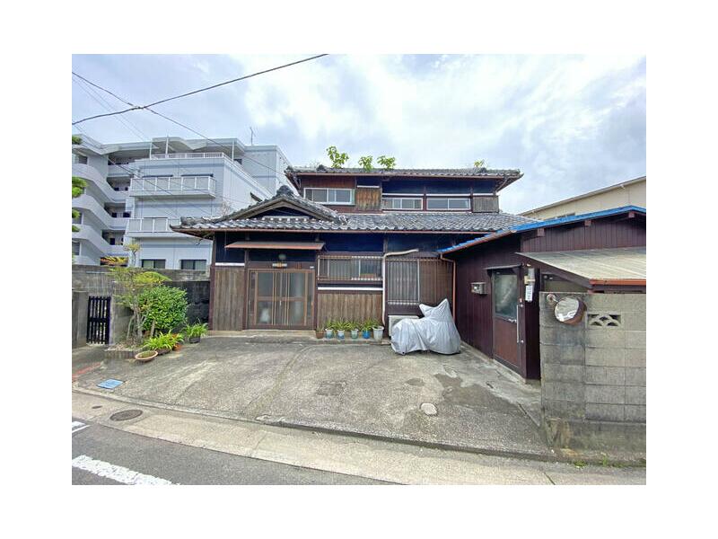 Wakayama City, Wakayura East 2-chome (Kimiidera Station) 2-story 6DK