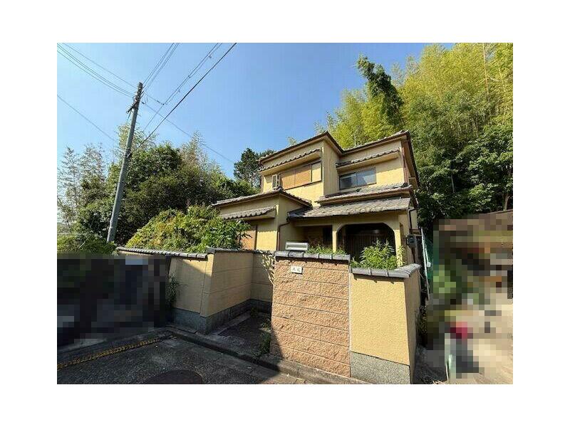 Haginodai, Ikoma-shi, Ikoma (Haginodai Sta.) 2F 4DK

3,800,000 yen