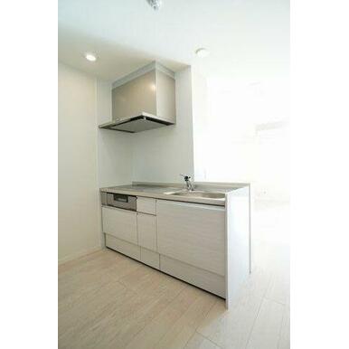 ＩＨクッキングヒーターの付いたシステムキッチンです