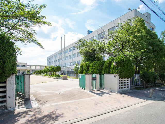 アットホーム 名古屋市守山区 白沢町 川村駅 2階建 4ldk 名古屋市守山 区の新築一戸建て 提供元 株 加古井建設 一軒家 家の購入 アットホーム 名古屋市守山区 白沢町 川村駅 2階建 4ldk 名古屋市守山 区の新築一戸建て 提供元 株 加古井建設 一軒家 家の購入
