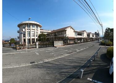 アットホーム 東広島市 西条中央７丁目 西条駅 の貸店舗 事務所 提供元 株 クロノス 東広島市の貸店舗