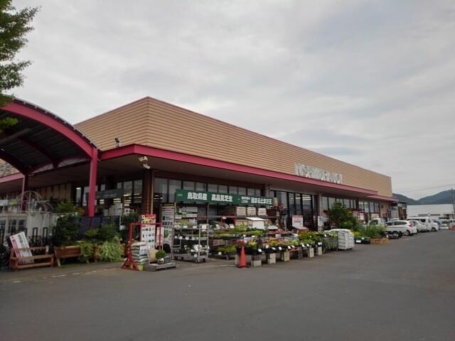 アットホーム ブランデンブルク ｂ ２０１ ２ｄｋ 提供元 アパマンショップ丸亀店 株式会社 コスモ不動産 三豊市の賃貸アパート