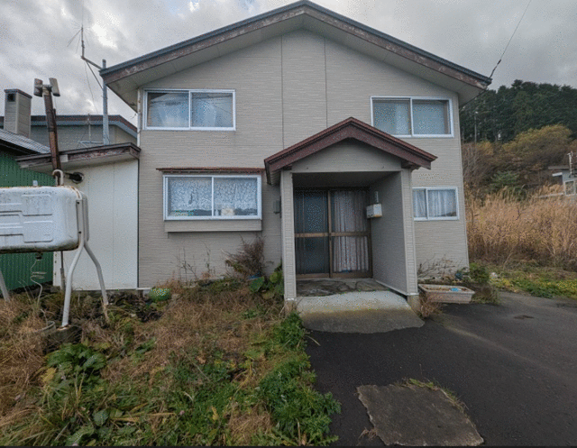 函館市 川汲町 2階建 4LDK 2