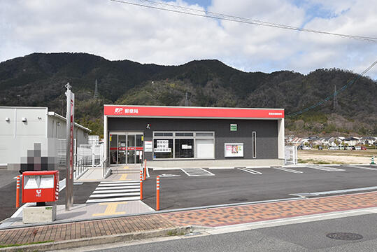 アットホーム 広島市佐伯区 石内北２丁目 広域公園前駅 2階建 ４ｌｄｋ 広島市佐伯区の中古一戸建て 提供元 住むりえ 株 一軒家 家の購入