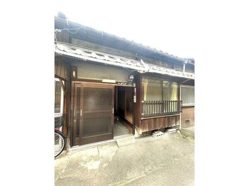 2-chome, Kozaika, Wakayama-shi, Wakayama (Miyamae Sta.) Single story house, 5DK

1.5 million yen
