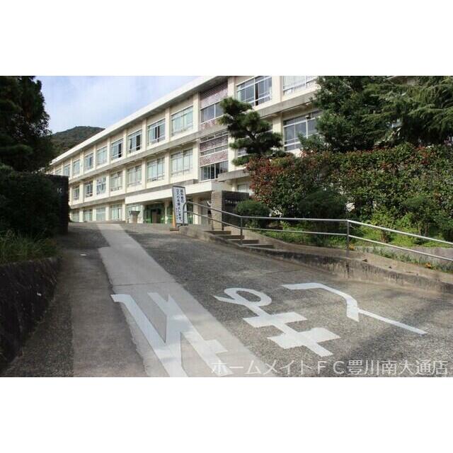 アットホーム メープル御油 ｂ ３ｌｄｋ 提供元 株 松屋住まいるパートナーズ ホームメイトｆｃ豊川南大通店 豊川市の賃貸一戸建て