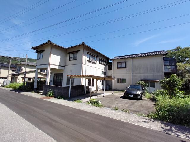アットホーム 加賀市 山中温泉長谷田町 2階建 １２ｄｋ 加賀市の中古一戸建て 提供元 株 ｌｏｏｐ不動産 一軒家 家の購入