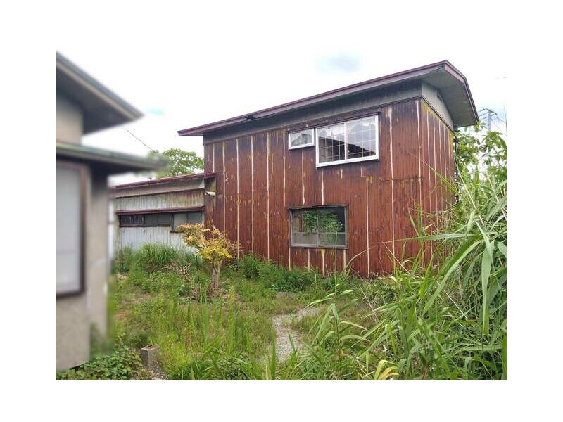 Aza Furukawatari, Ichibuchi, Noshiro city （Higashinoshiro station） Single-story house, 7K

0.1million yen
