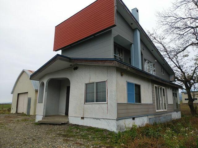 北海道美唄市の一戸建て | 70万円 | 4LDK | 1945.48m² | 洪水ハザード | Akiyama house finder