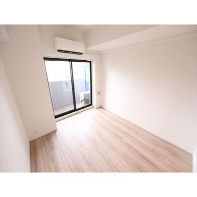 洋室7.0帖 クローゼット付(収納充実してます)