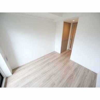 洋室7.0帖 クローゼット付(収納充実してます)