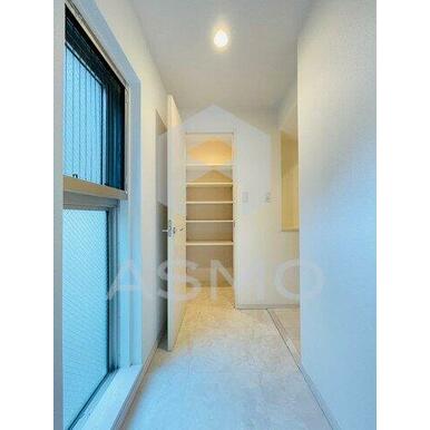 同マンション別部屋　参考写真