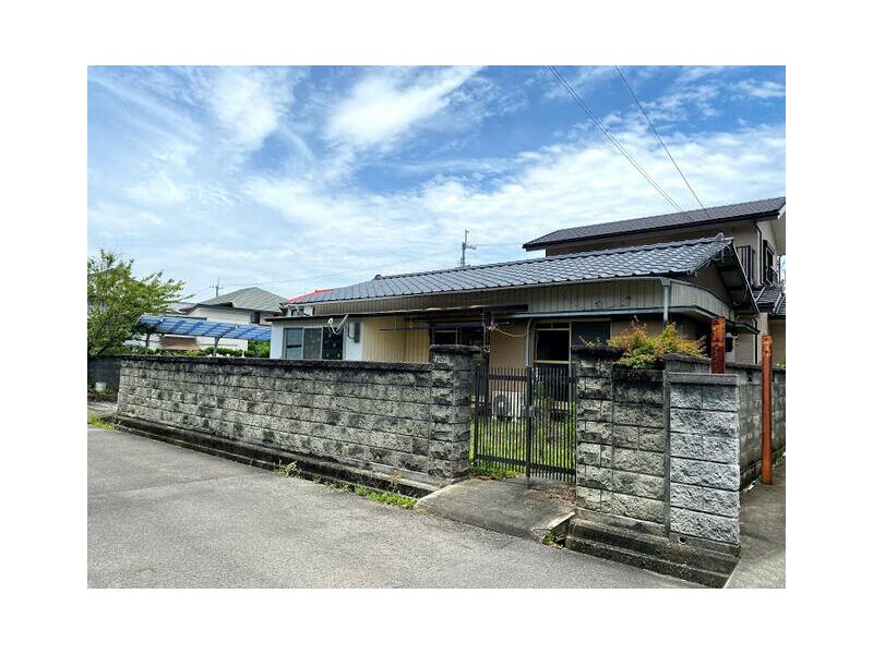 Yoshinogawa City, Kamojima-cho Iio Kurogō Danchi (Kamojima Station) Single-story building 3LDK