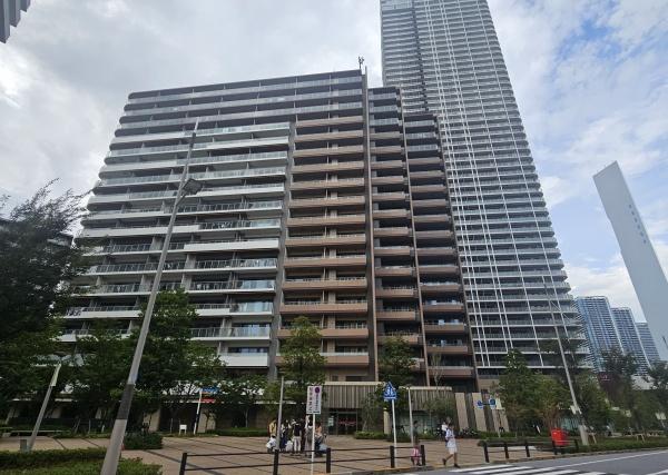 アットホーム】HARUMI FLAG SUN VILLAGE E棟 13