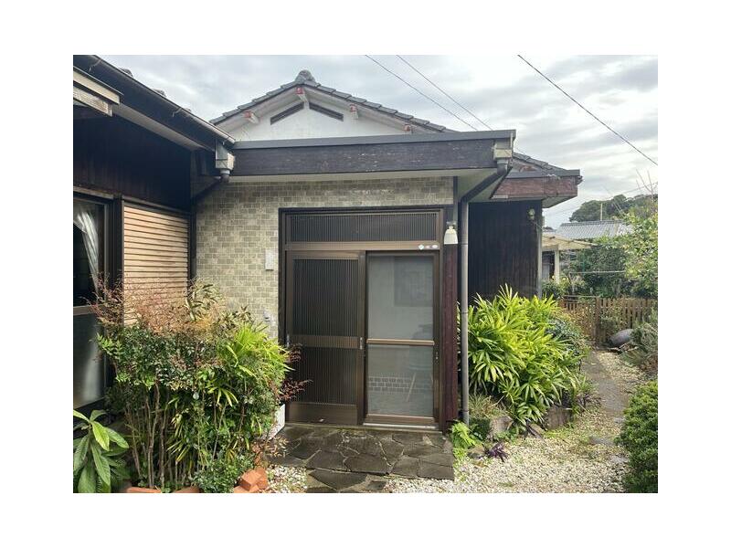 Hirado City, Toishikawa Town (Tabira Hiradoguchi Station) Single-story building 5DK