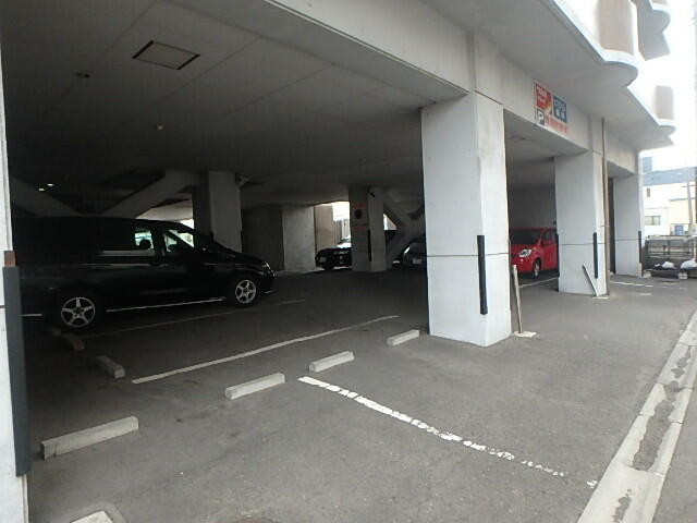 アットホーム 札幌市白石区 本通１１丁目南 南郷１３丁目駅 3階 ２ｌｄｋ 提供元 アパマンショップ南郷７丁目店 株式会社 ｅｓｔａｔｅｑ 札幌市白石区の賃貸マンション