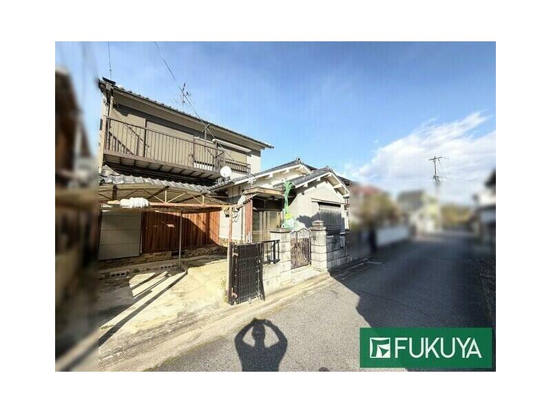 Ishiki District, Miyake Town, Oaza Iwami (Iwami Station) 2-story 8SDK