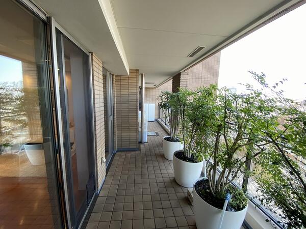 広尾ガーデンフォレスト ｂ棟 6階 ２ｌｄｋ 渋谷区の中古マンション アットホーム マンション購入の情報