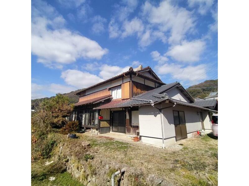 Kishima District, Kohoku Town, Oaza Yamaguchi Monzen (Kohoku Station) 2-story 7LDK