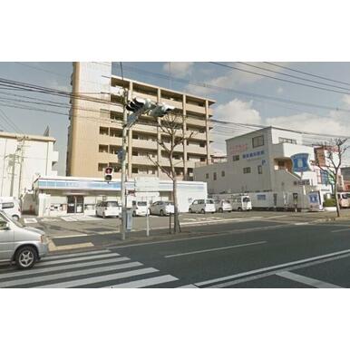 ローソン 八幡鷹の巣店 距離:455m