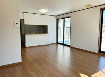 アットホーム】金沢市 長坂1丁目（野町駅） 2階建 5SLDK