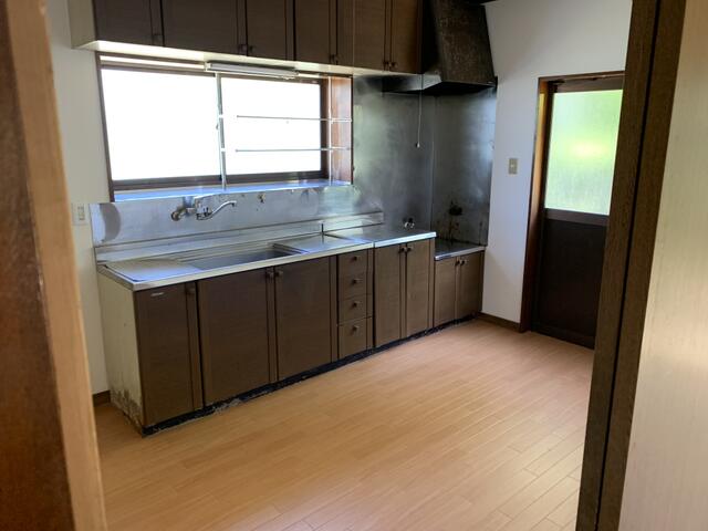 アットホーム 三条市 下保内 保内駅 平屋建 5dk 6974361388 三条市の中古一戸建て 提供元 岡兵土地建物 株 一軒家 家の購入