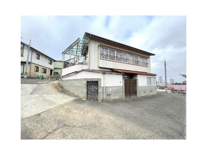 Hagigaoka, Taihaku-ku, Sendai-shi, Miyagi (Atagobashi Sta.) 2F 3K

3.8 million yen