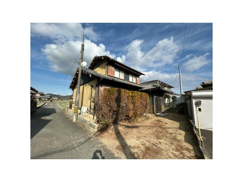 Miki Town, Kida District, Oaza Ido (Kōbunen Station) 2-story 5DK