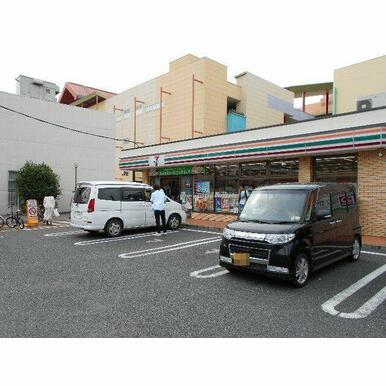 セブン-イレブン海老名中央1丁目店 距離:1,226m