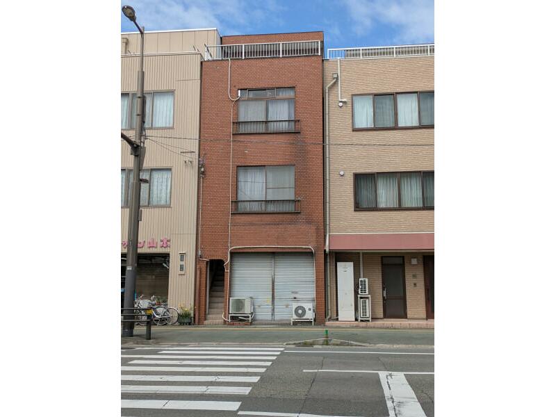 Tokushima City, Minaminikeya-cho 2-chome (Nikeya Station) 3-story building 4DK